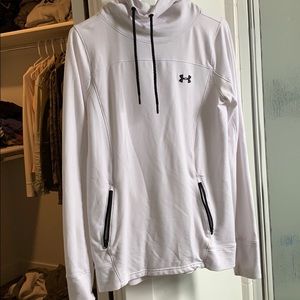 Under Armor Sweatshirt